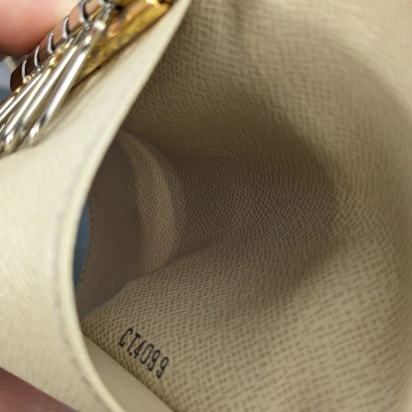 Louis Vuitton Damier Azur Multicles 6 Key Case wallet LV AUTHENTIC *FIRM PRICE* - Picture 14 of 16